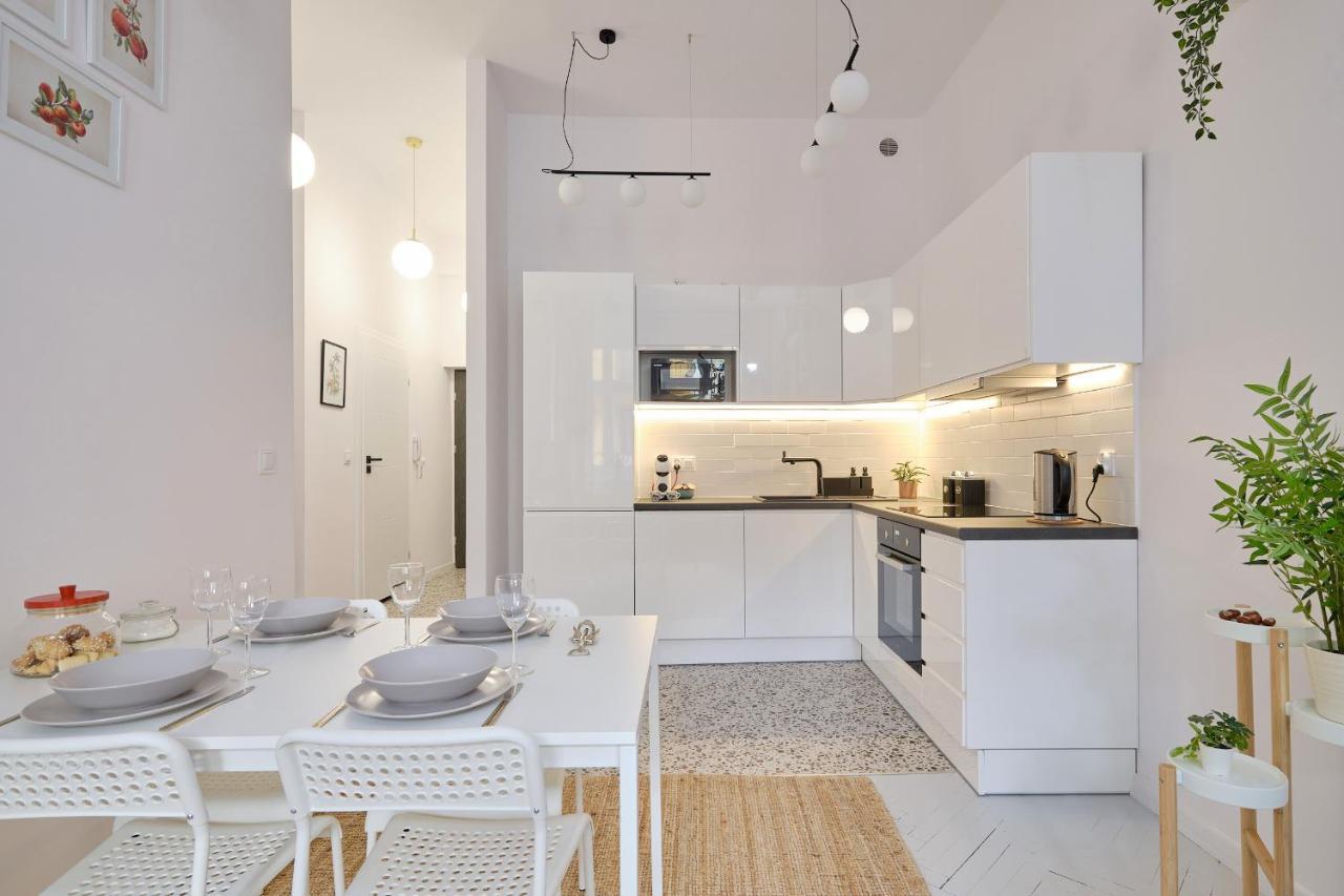 ילנייה גורה Plac Ratuszowy 50 - Old Town - 2 Sypialnie I Salon מראה חיצוני תמונה