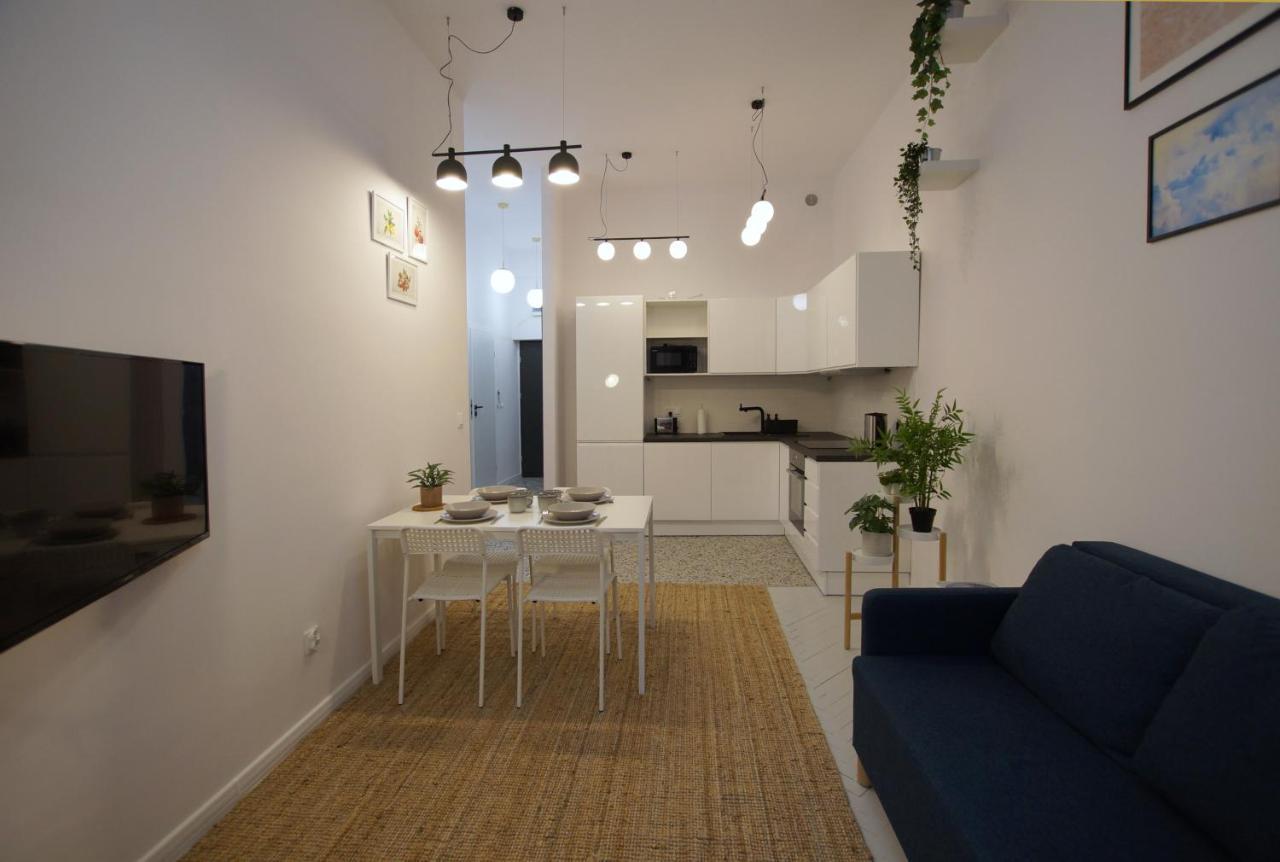 ילנייה גורה Plac Ratuszowy 50 - Old Town - 2 Sypialnie I Salon מראה חיצוני תמונה